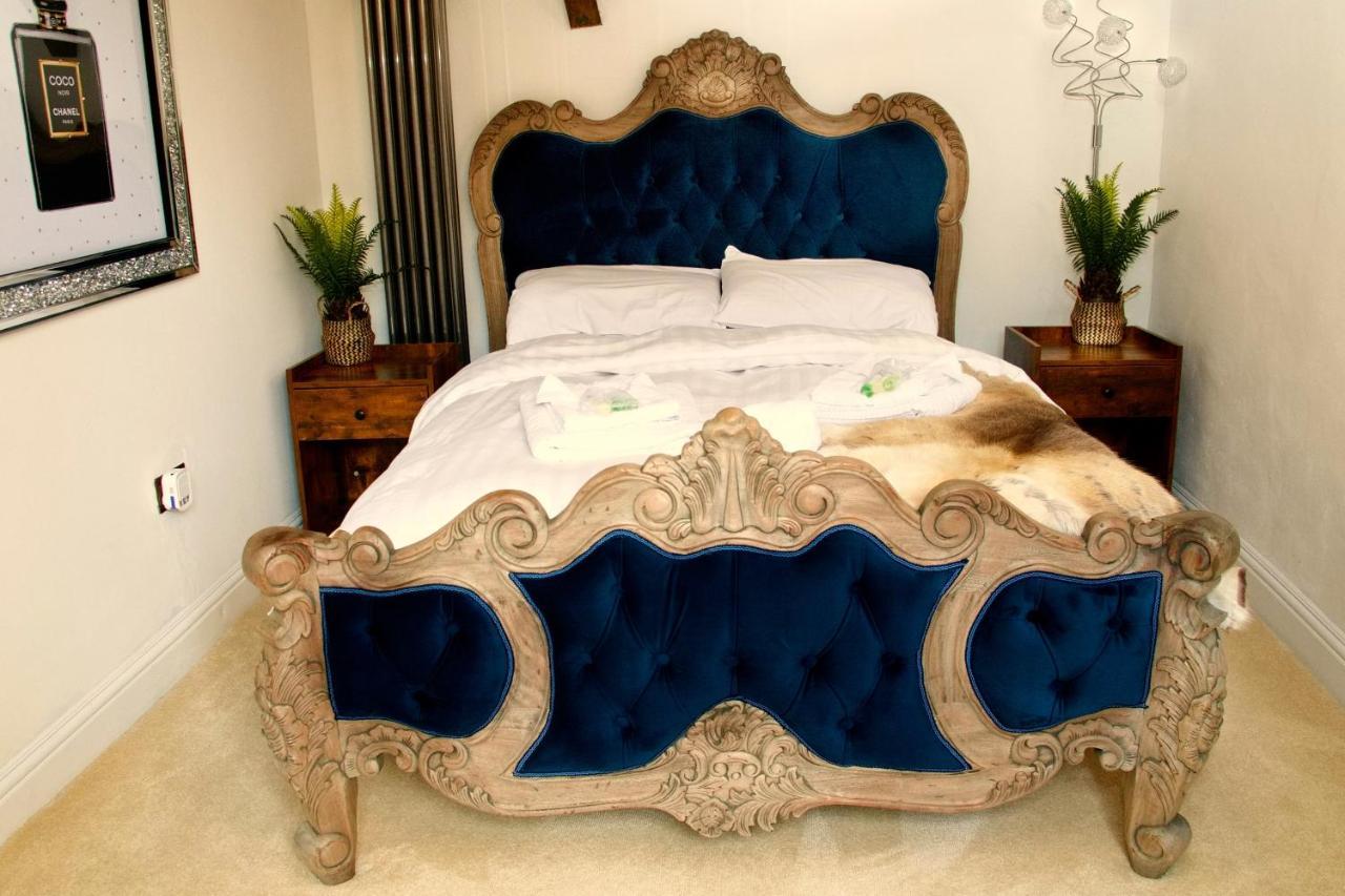 Luxury 9 Bed Manor House Hot Tub Cinema Room Skytv Saffron Walden Εξωτερικό φωτογραφία